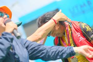 BIB: 100
                            <button type="button" onclick="openModal(21761701)" class="btn btn-primary btn-sm float-right btn-popup" data-toggle="modal" data-target=".modal-high-quality">
                        <i class="fas fa-shopping-cart"></i> Add to Cart
                    </button>
                                            <button type="button" onclick="isThisMe(21761701, true)" class="btn btn-success btn-sm float-right btn-popup btn-isme hidden" data-toggle="tooltip" data-placement="bottom" title="นี่คือรูปของคุณใช่ไหม คลิกที่นี่เพื่อเอาเข้าอัลบั้ม">
                        <i class="fas fa-plus"></i> Add to album
                    </button>
                    <button type="button" onclick="isThisMe(21761701, false)" class="btn btn-warning btn-sm float-right btn-popup btn-isnotme hidden">
                        <i class="fas fa-ban"></i> Remove from album
                    </button>